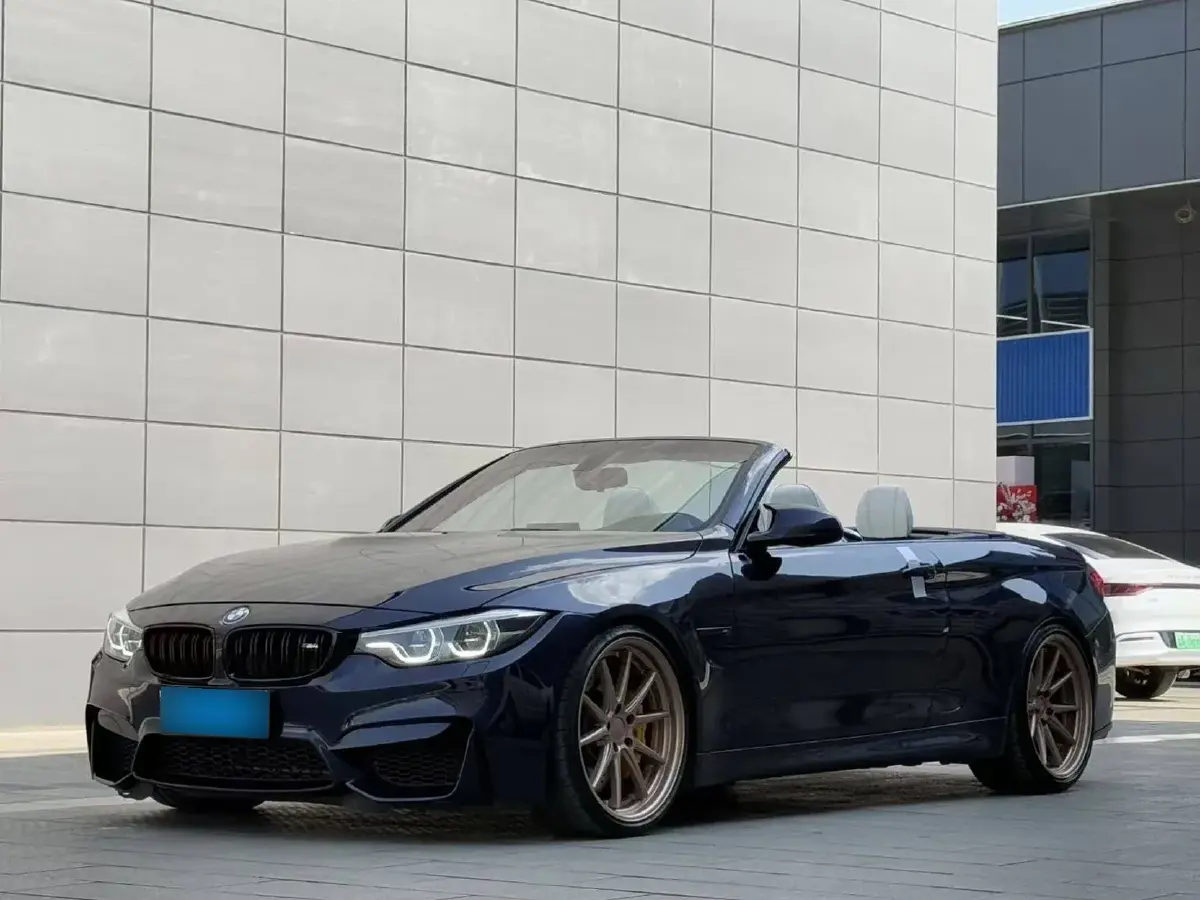 2017 BMW M4 3.0T 450HP L6 7DCT