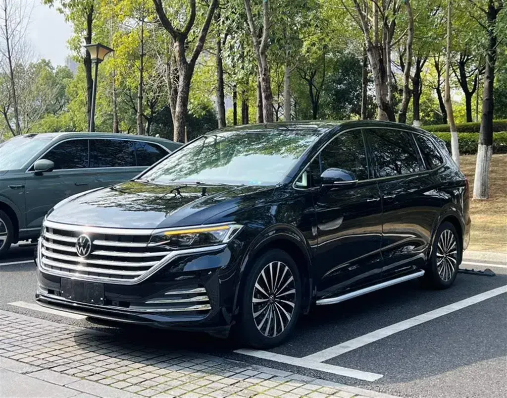 2023 Volkswagen Viloran 2.0T 220HP L4 7DCT