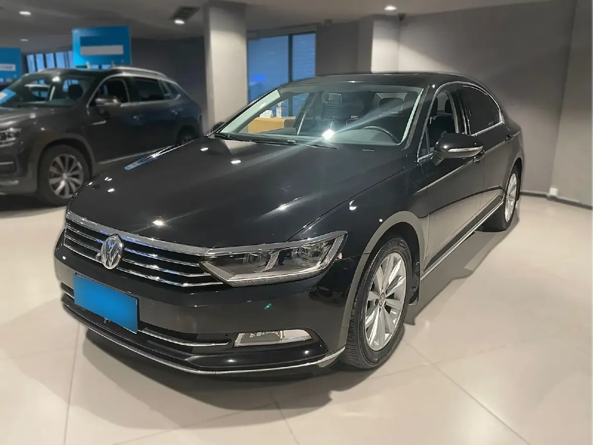 2019 Volkswagen Magotan 2.0T 186HP L4 7DCT