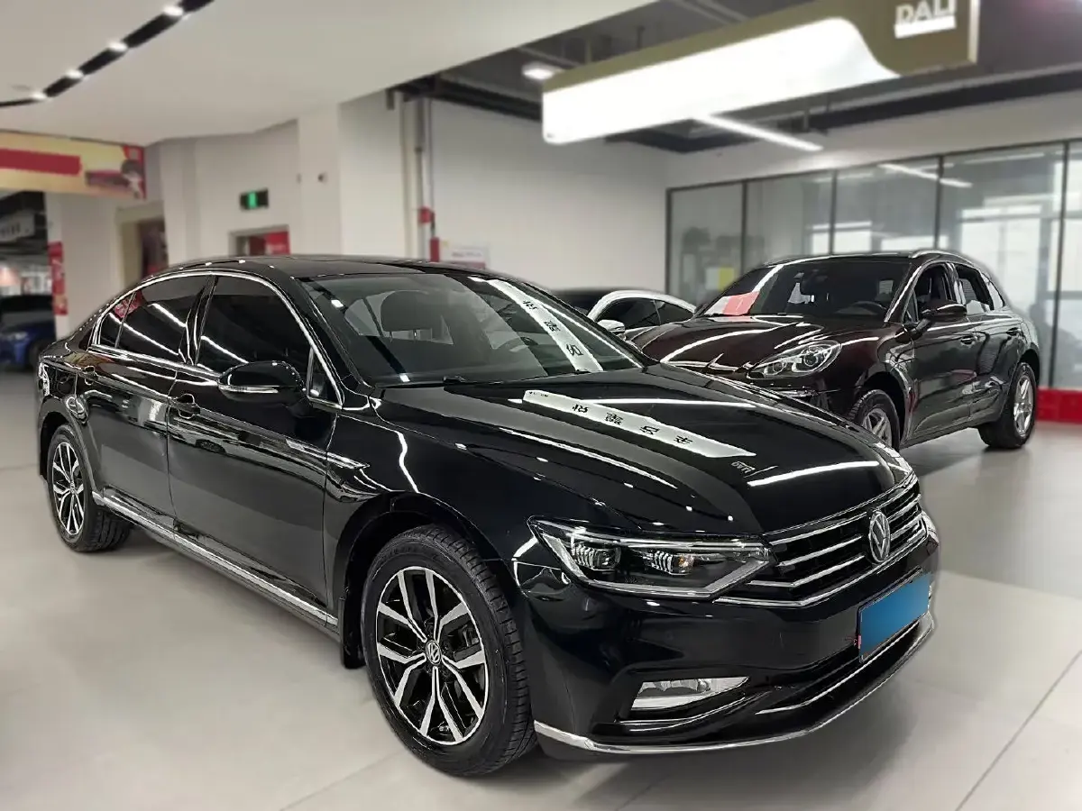 2020 Volkswagen Magotan 2.0T 186HP L4 7DCT