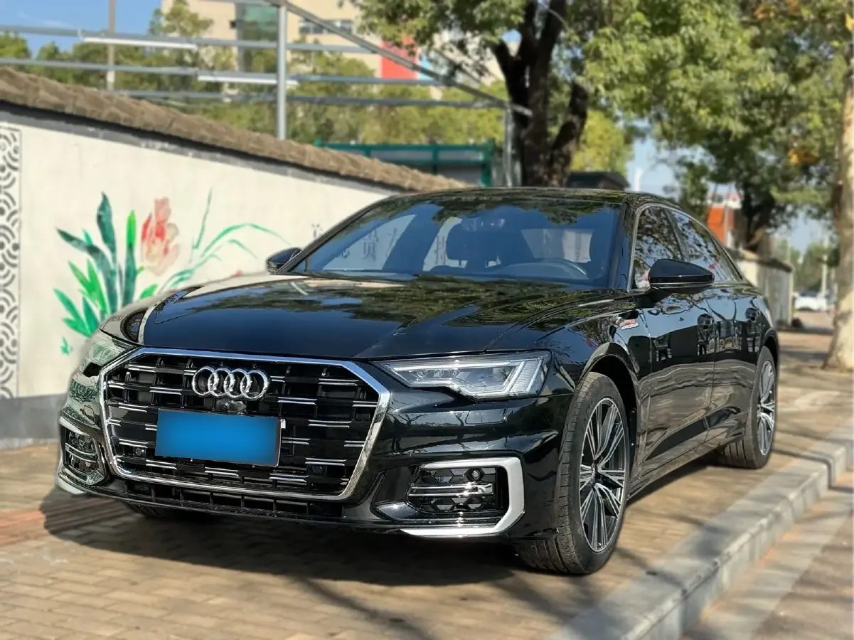 2022 Audi A6L 2.0T 224HP L4 7DCT