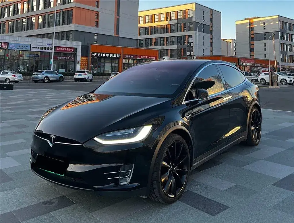 2016 Tesla Model X BEV 75KWH