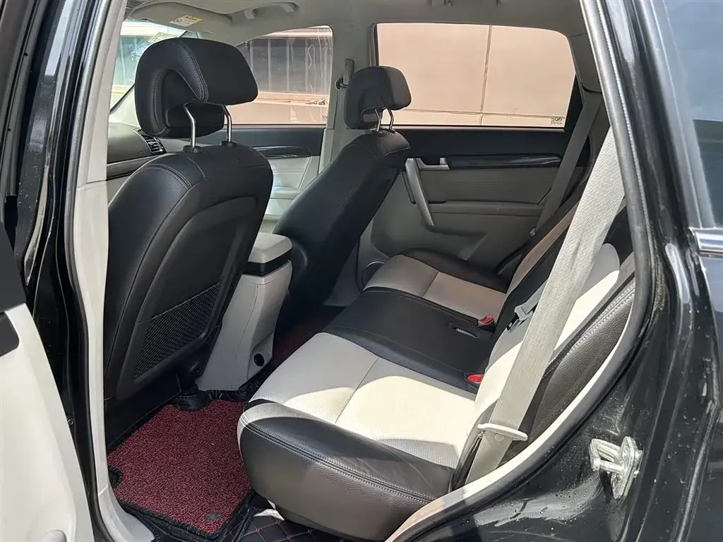 2015 Chevrolet Captiva 2.4L 167HP L4 6AT,autocango,china used car exporter,china ev exporter,chinese used car exporter,chinese used ev exporter