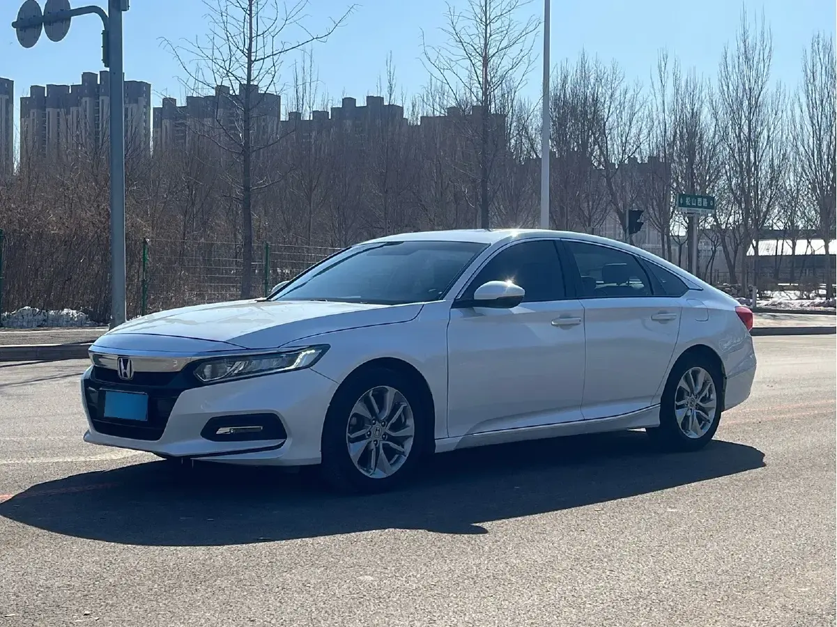 2018 Honda Accord 1.5T 177HP L4 CVT