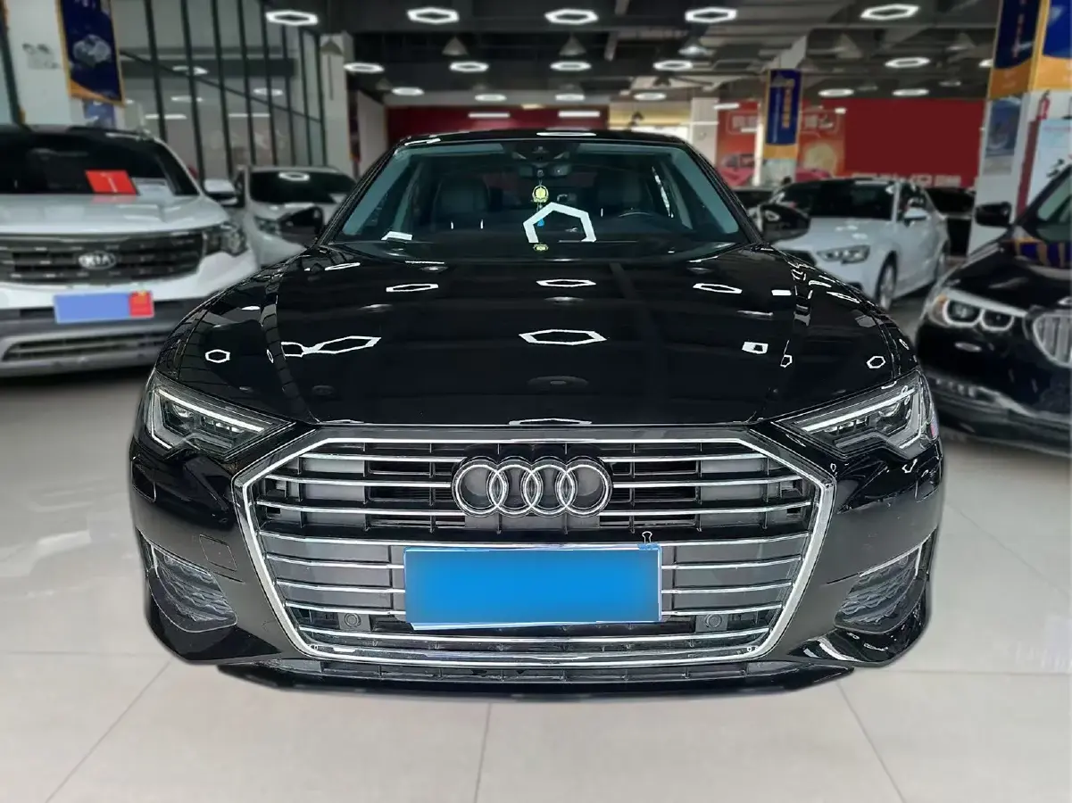 2021 Audi A6L 2.0T 190HP L4 7DCT