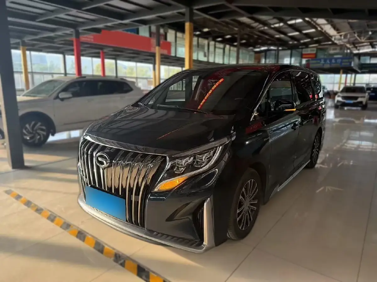 2021 GAC Trumpchi M8 2.0T 252HP L4 8AT