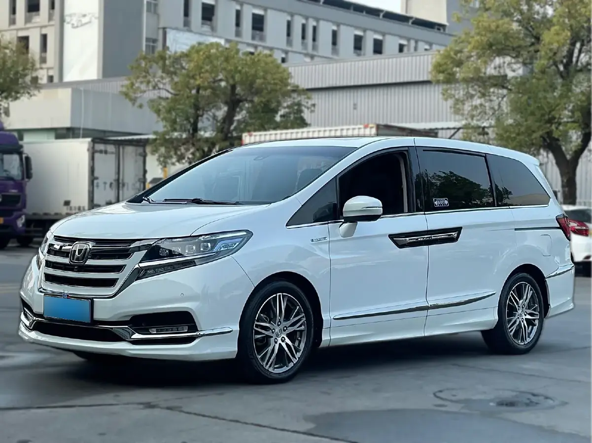 2019 Honda Elysioin 2.0L 146HP L4 E-CVT Hybrid