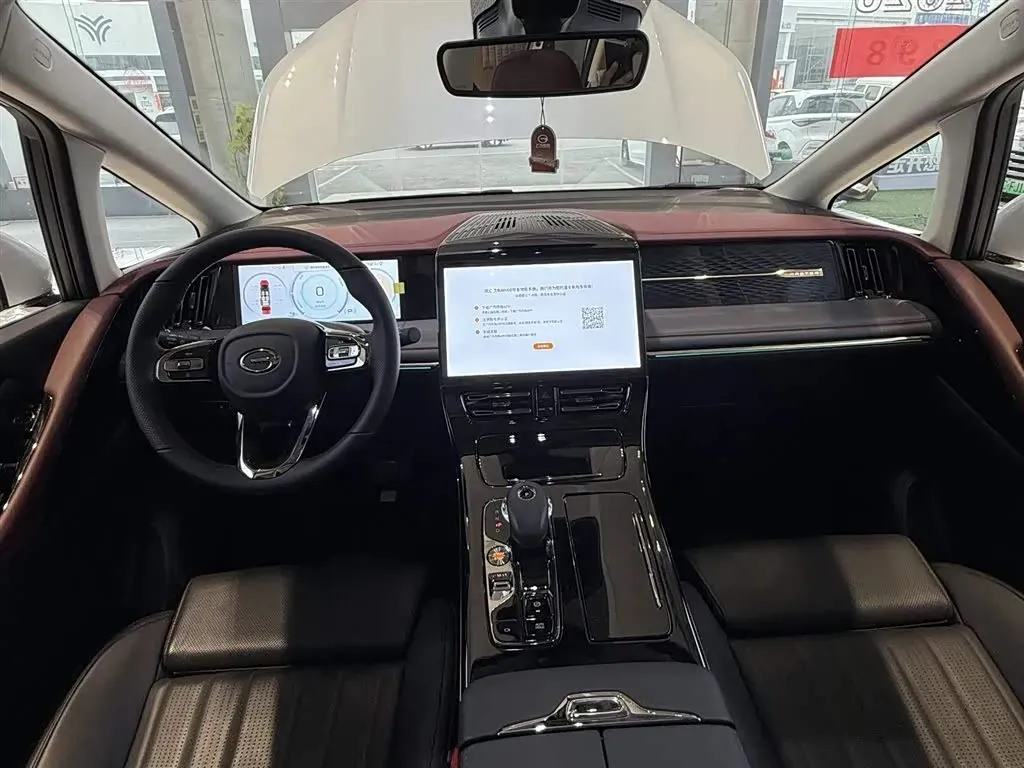 2024 GAC Trumpchi E9 2.0T 190HP L4 2DHT PHEV 25.57KWH,autocango,china used car exporter,china ev exporter,chinese used car exporter,chinese used ev exporter