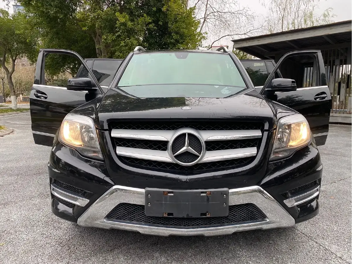 2015 Mercedes-Benz GLK Class 2.0T 211HP L4 7AT