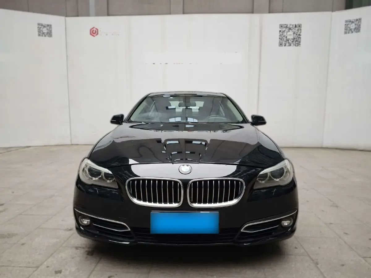 2014 BMW 5 Series 2.0T 218HP L4 8AT