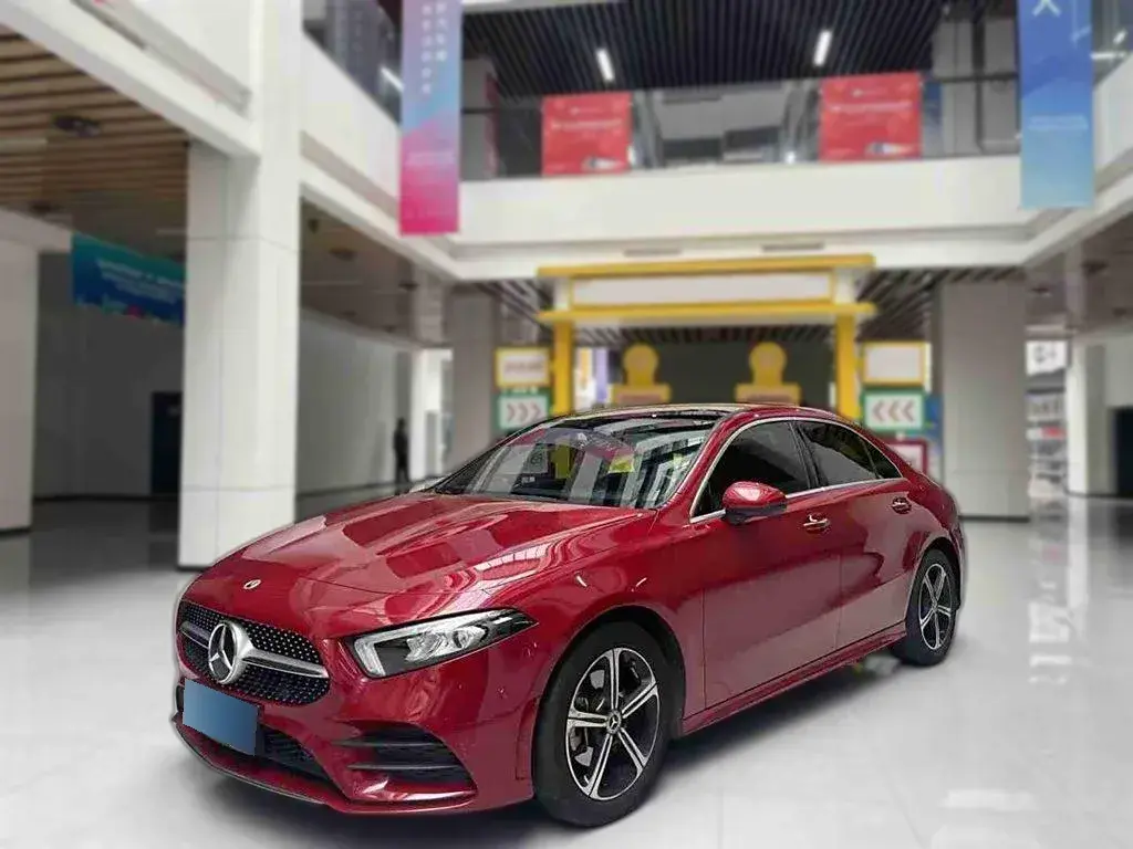 2022 Mercedes-Benz A Class 1.3T 163HP L4 7DCT