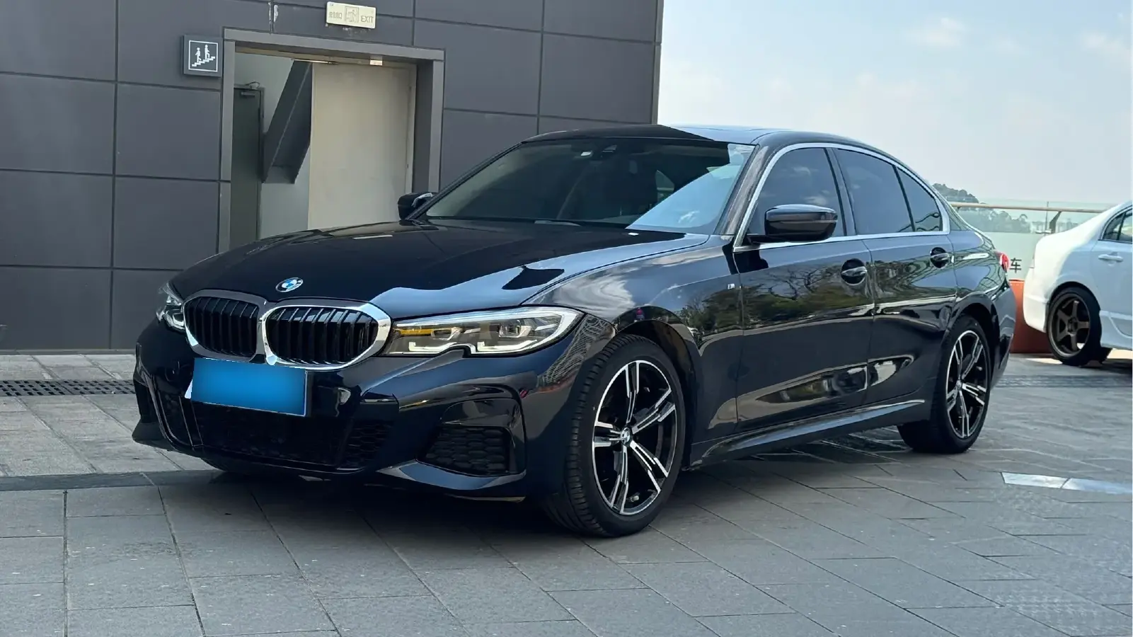 2022 BMW 3 Series 2.0T 184HP L4 8AT