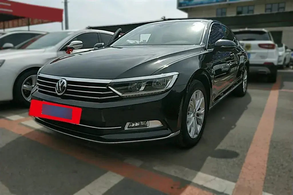 2017 Volkswagen Magotan 1.8T 180HP L4 7DCT