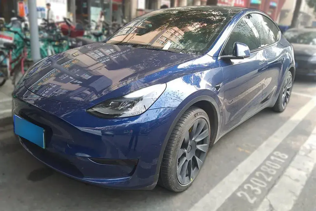 2022 Tesla Model Y BEV 60KWH