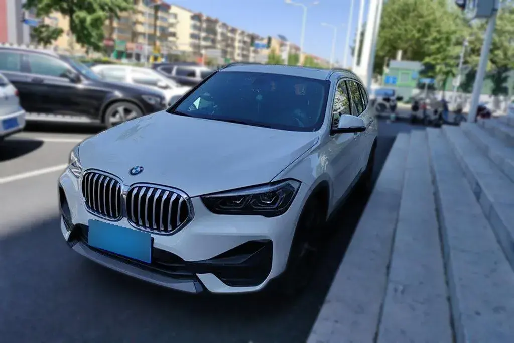 2020 BMW X1 1.5T 140HP L3 7DCT