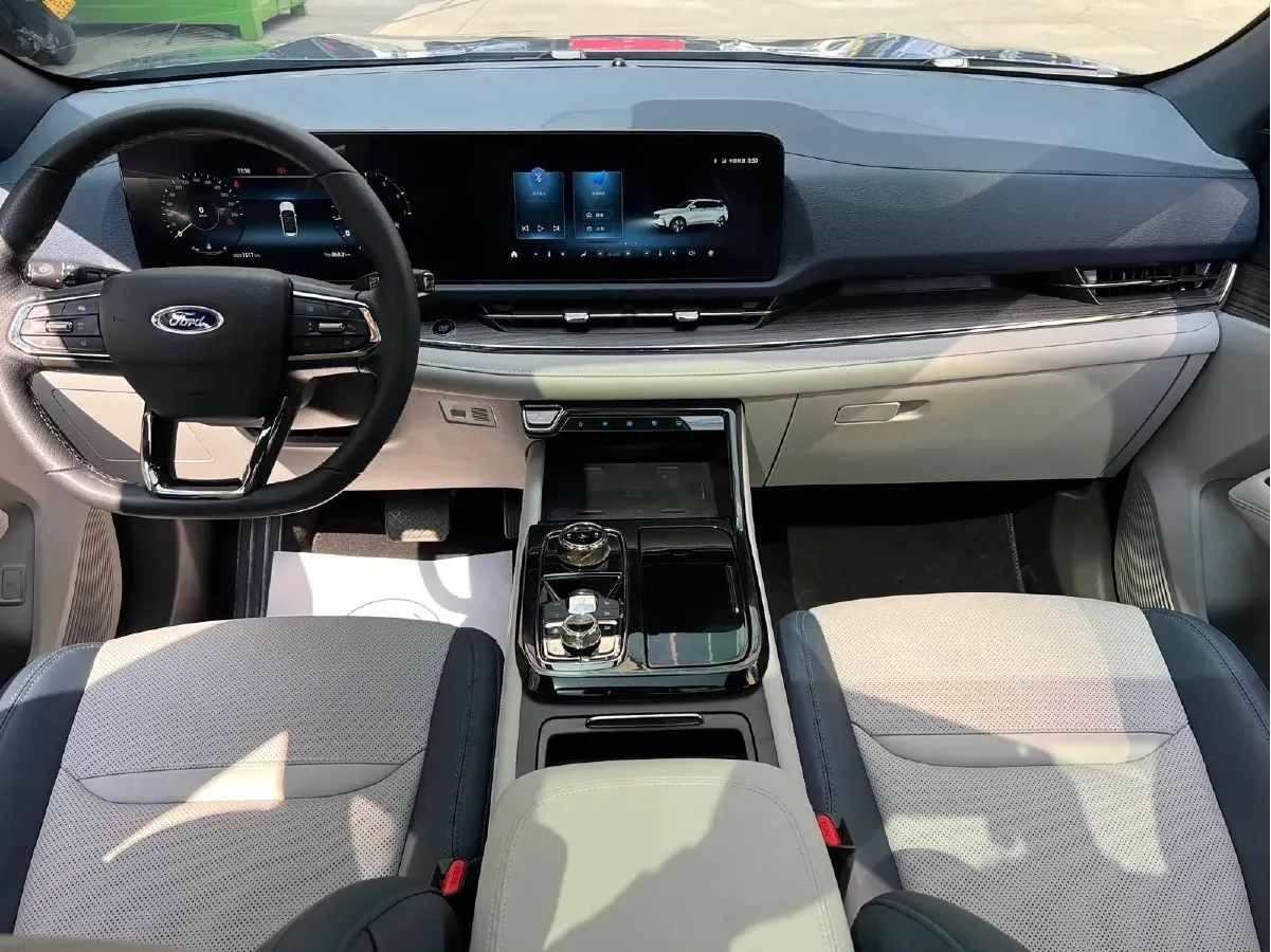 2023 Ford Equator Sport 1.5T 170HP L4 7DCT,autocango,china used car exporter,china ev exporter,chinese used car exporter,chinese used ev exporter