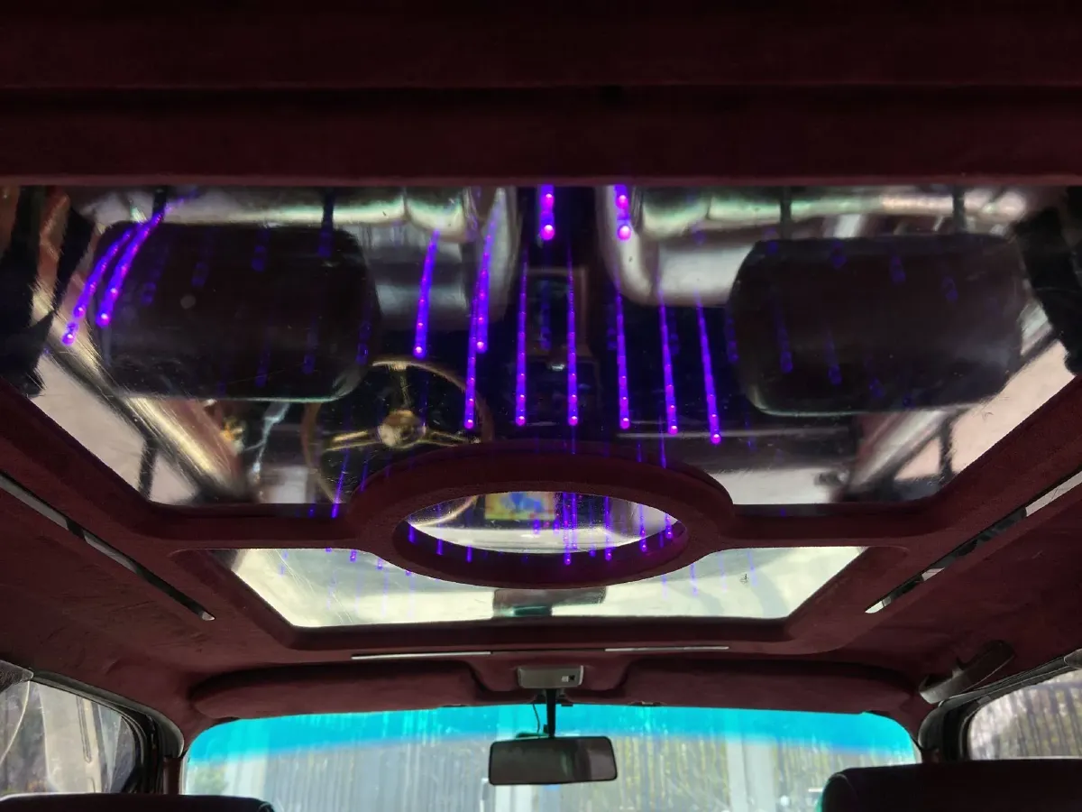 2004 Volkswagen Santana Classic 1.6L 87HP L4 5MT,autocango,china used car exporter,china ev exporter,chinese used car exporter,chinese used ev exporter