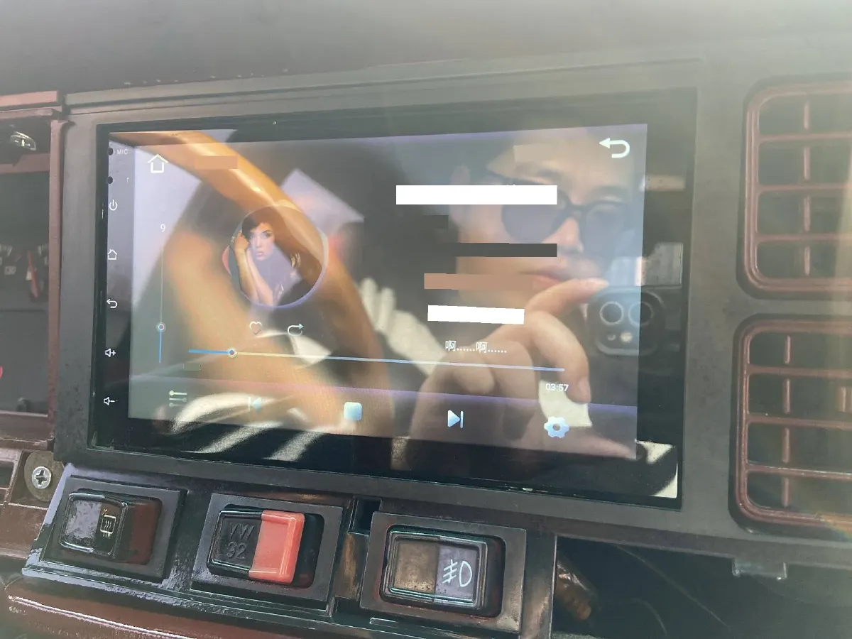 2004 Volkswagen Santana Classic 1.6L 87HP L4 5MT,autocango,china used car exporter,china ev exporter,chinese used car exporter,chinese used ev exporter