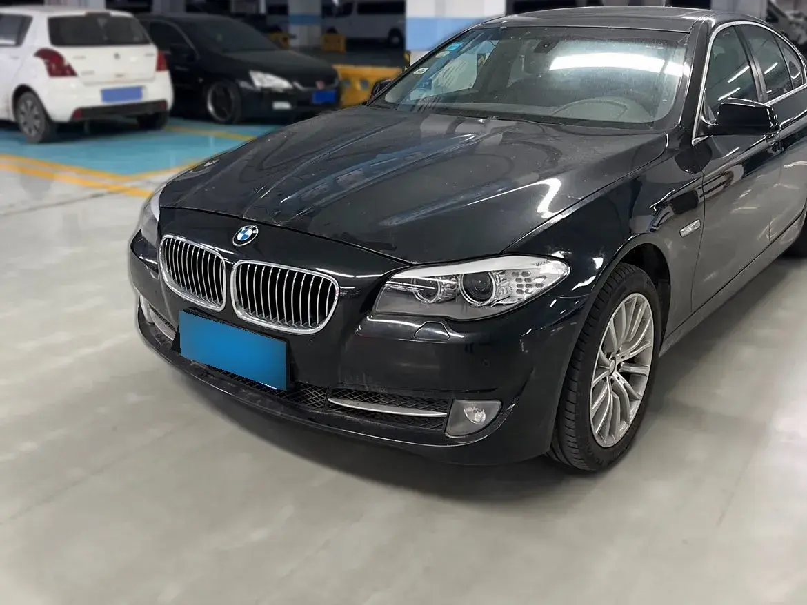2011 BMW 5 Series 3.0T 306HP L6 8AT