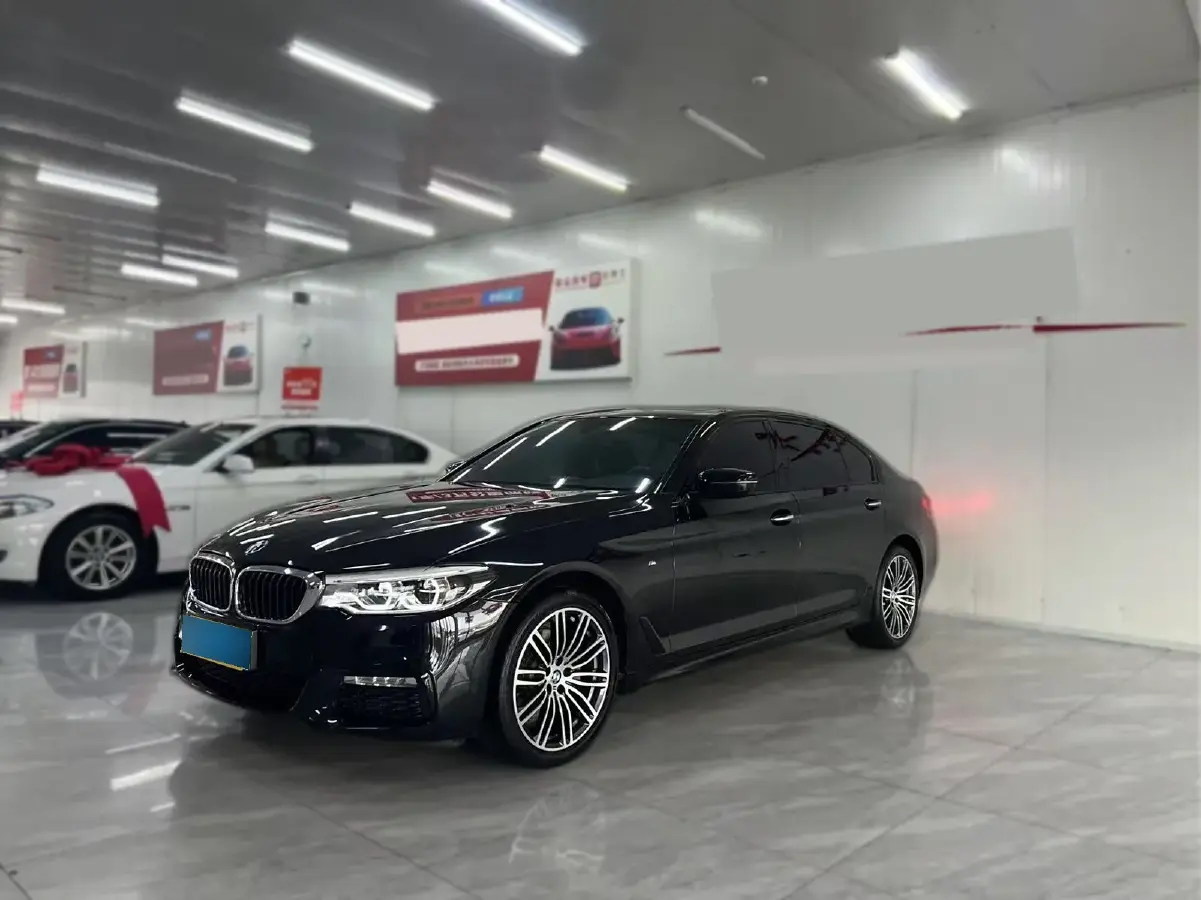 2018 BMW 5 Series 2.0T 184HP L4 8AT