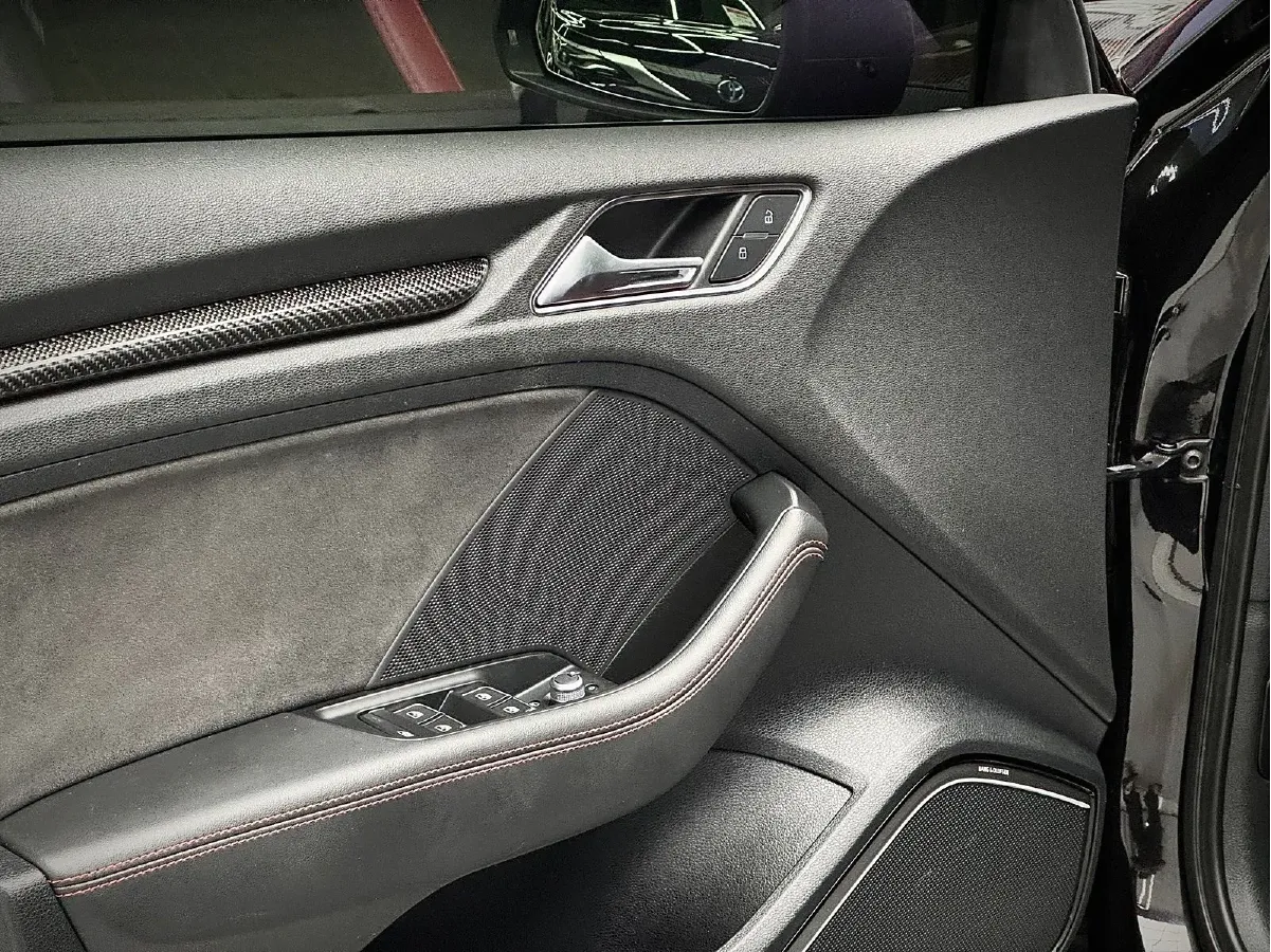 2017 Audi RS 3 2.5T 400HP L5 7DCT,autocango,china used car exporter,china ev exporter,chinese used car exporter,chinese used ev exporter