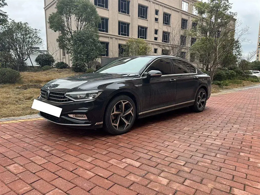 2023 Volkswagen Magotan 2.0T 186HP L4 7DCT