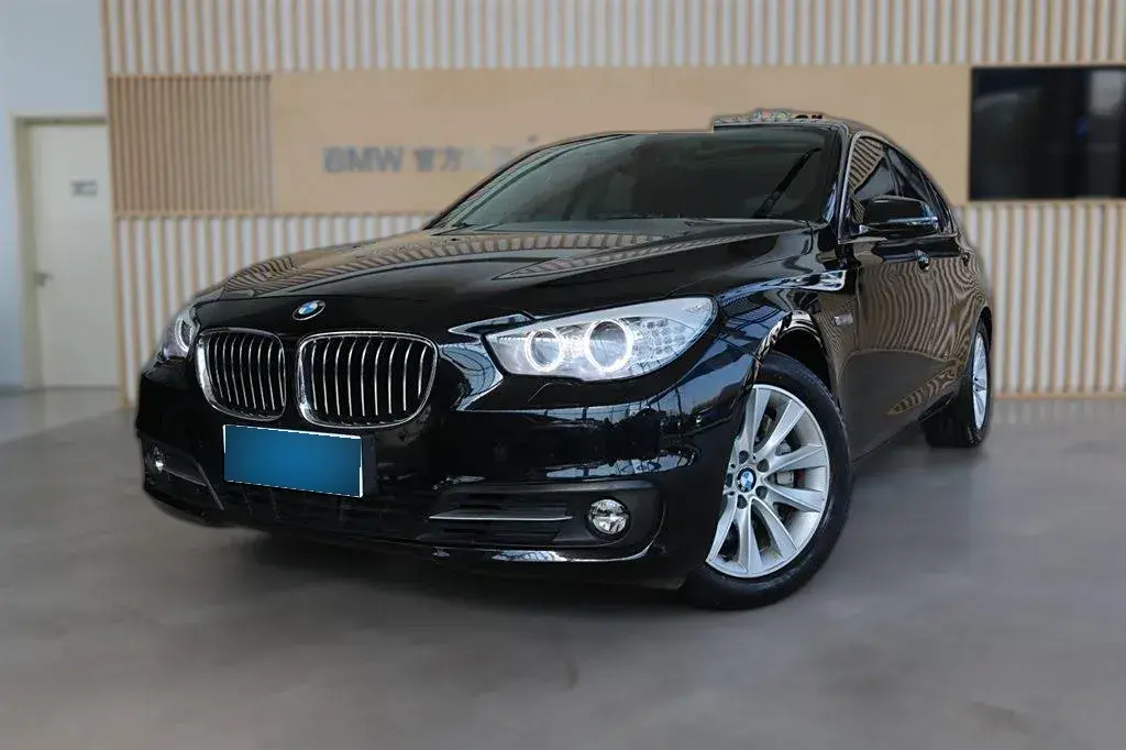 2015 BMW 5 Series GT 2.0T 245HP L4 8AT