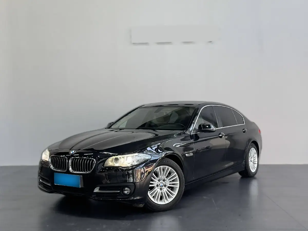 2014 BMW 5 Series 2.0T 218HP L4 8AT