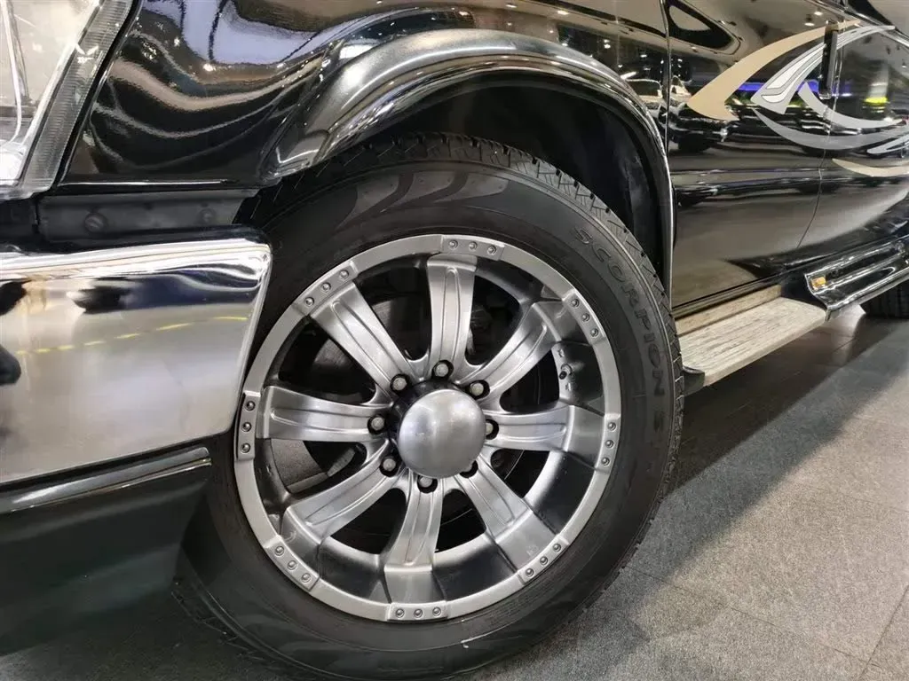 2011 Ford E350 5.4L 258HP V8 5AT,autocango,china used car exporter,china ev exporter,chinese used car exporter,chinese used ev exporter