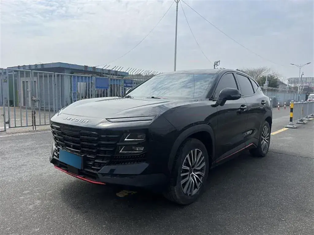 2024 Jetour DASHING 1.5T 156HP L4 6DCT