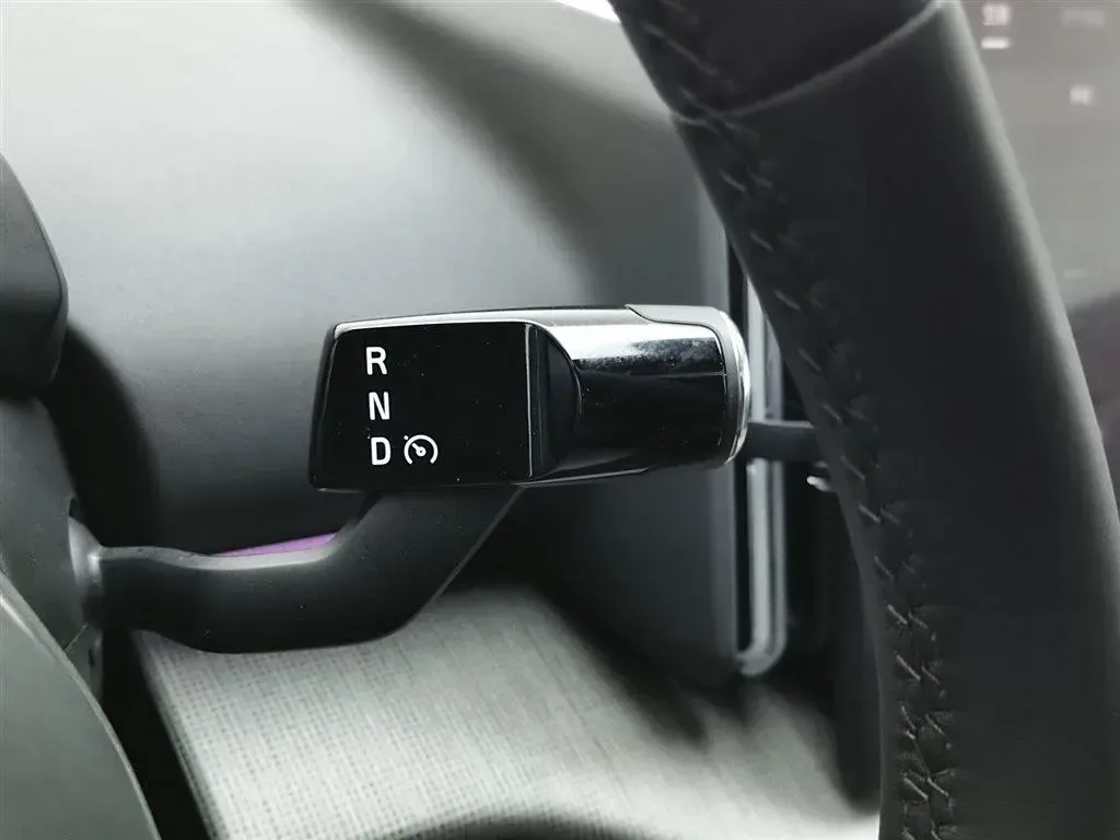 2025 Volvo EX30 BEV 66KWH,autocango,china used car exporter,china ev exporter,chinese used car exporter,chinese used ev exporter