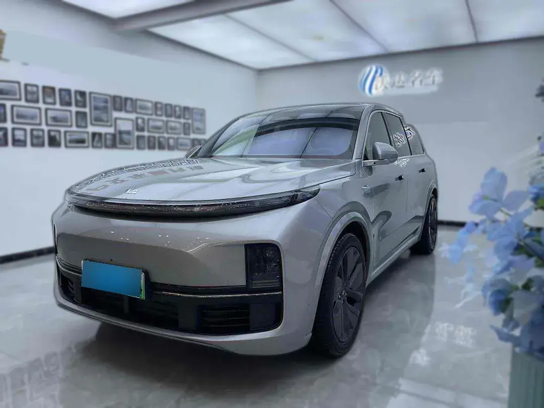 2023 Li L9 Range Extended 154HP REEV 42.6KWH