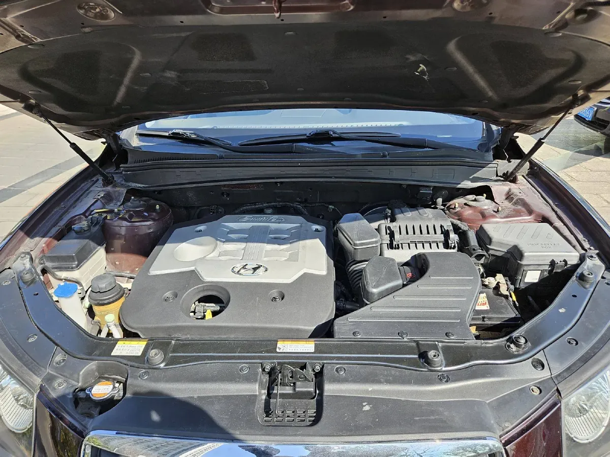 2010 Hyundai Santafe Classic 2.4L 174HP L4 6AT,autocango,china used car exporter,china ev exporter,chinese used car exporter,chinese used ev exporter