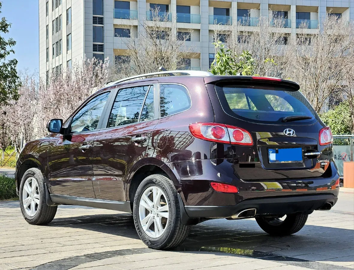 2010 Hyundai Santafe Classic 2.4L 174HP L4 6AT,autocango,china used car exporter,china ev exporter,chinese used car exporter,chinese used ev exporter