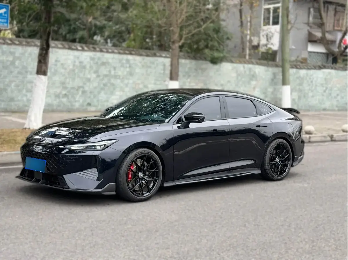 2024 ChangAn UNI-V 1.5T 188HP L4 7DCT