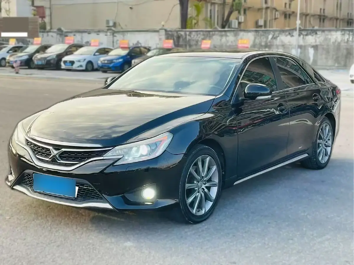 2013 Toyota Reiz 2.5L 193HP V6 6AT