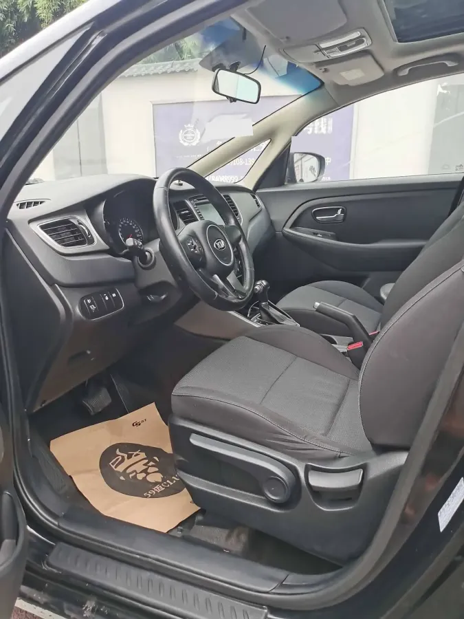 2013 Kia Carens 2.0L 152HP L4 6AT,autocango,china used car exporter,china ev exporter,chinese used car exporter,chinese used ev exporter