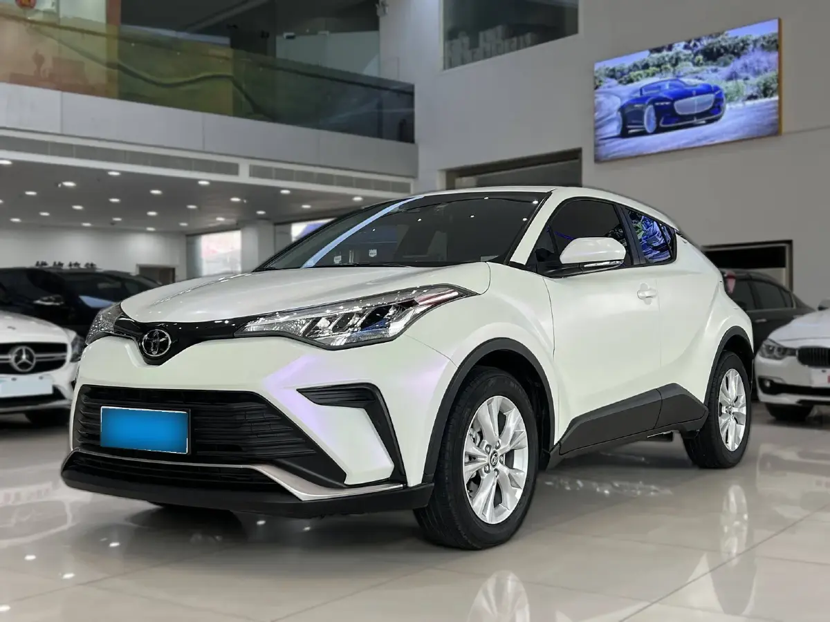 2021 Toyota Izoa 2.0L 171HP L4 CVT