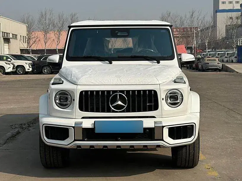 2025 Mercedes-Benz G AMG 4.0T 585HP V8 9AT