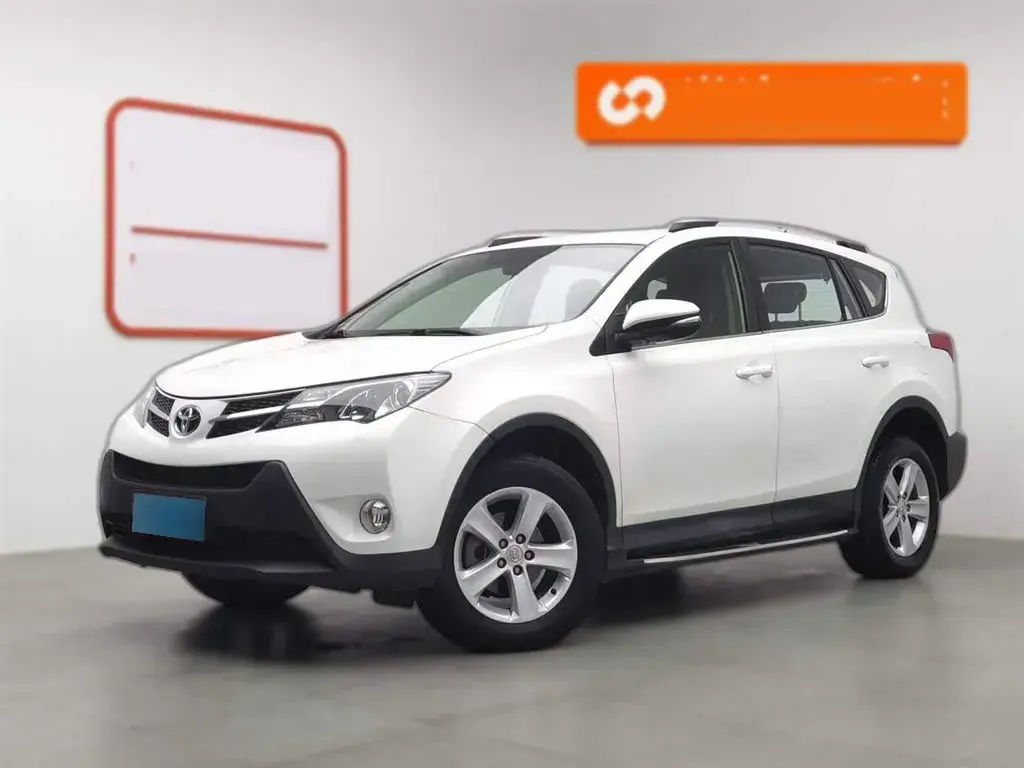 2013 Toyota RAV4 2.0L 147HP L4 CVT