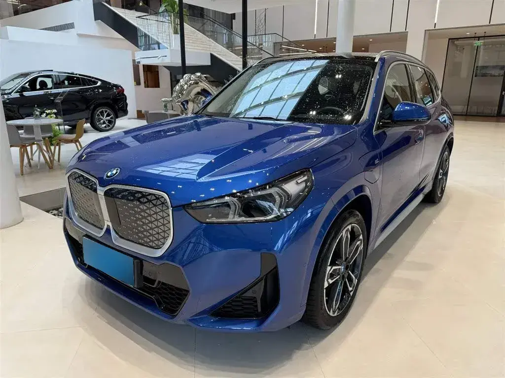 2023 BMW iX1 BEV 66.45KWH