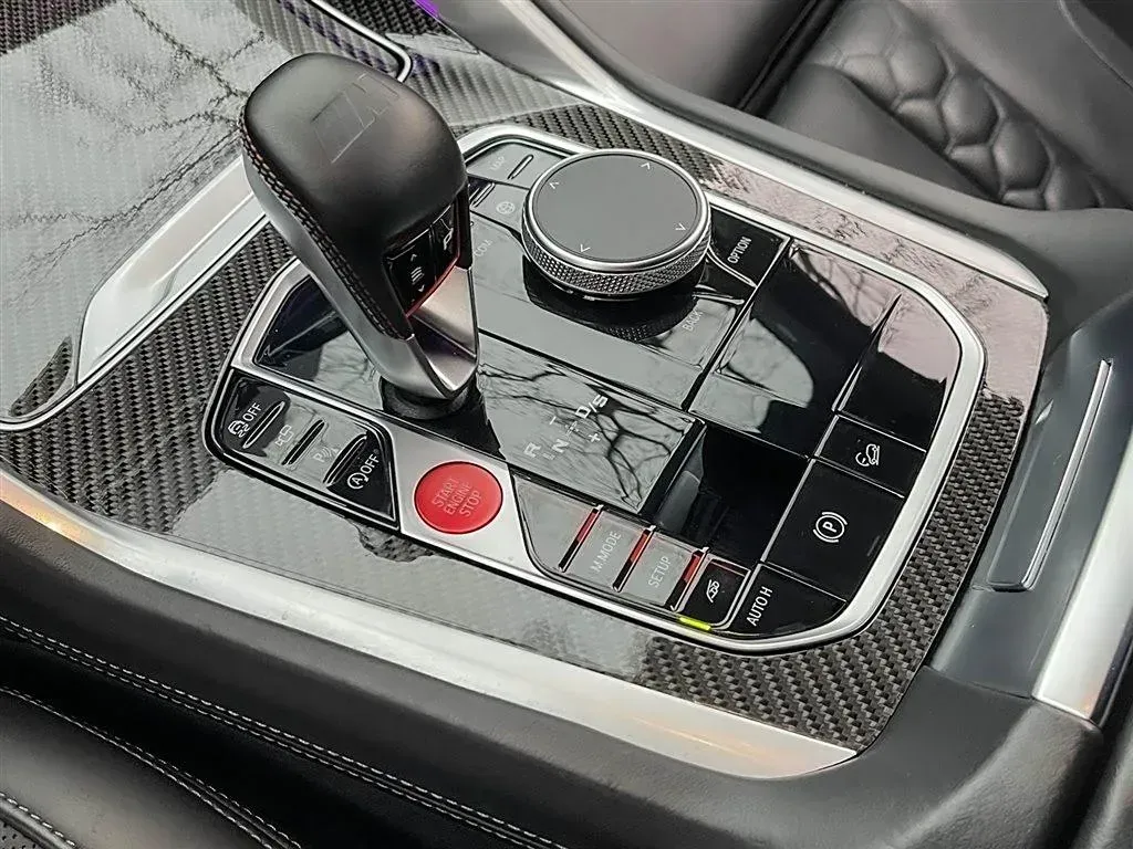 2020 BMW X6 M 4.4T 600HP V8 8AT,autocango,china used car exporter,china ev exporter,chinese used car exporter,chinese used ev exporter