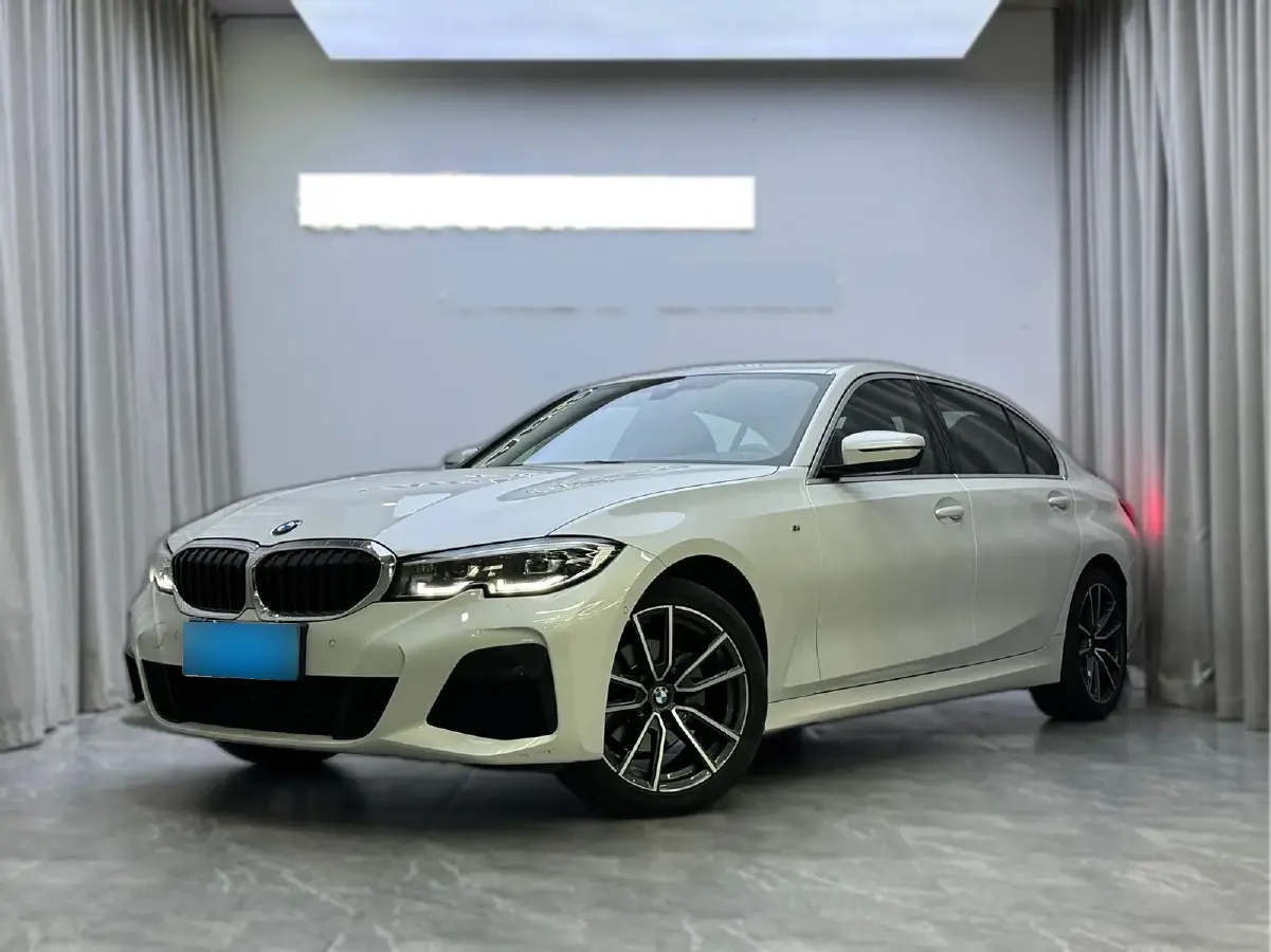 2021 BMW 3 Series 2.0T 184HP L4 8AT