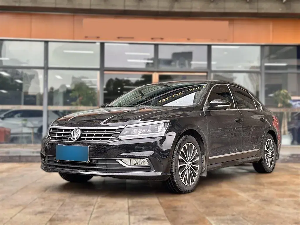 2017 Volkswagen Passat 1.4T 150HP L4 7DCT
