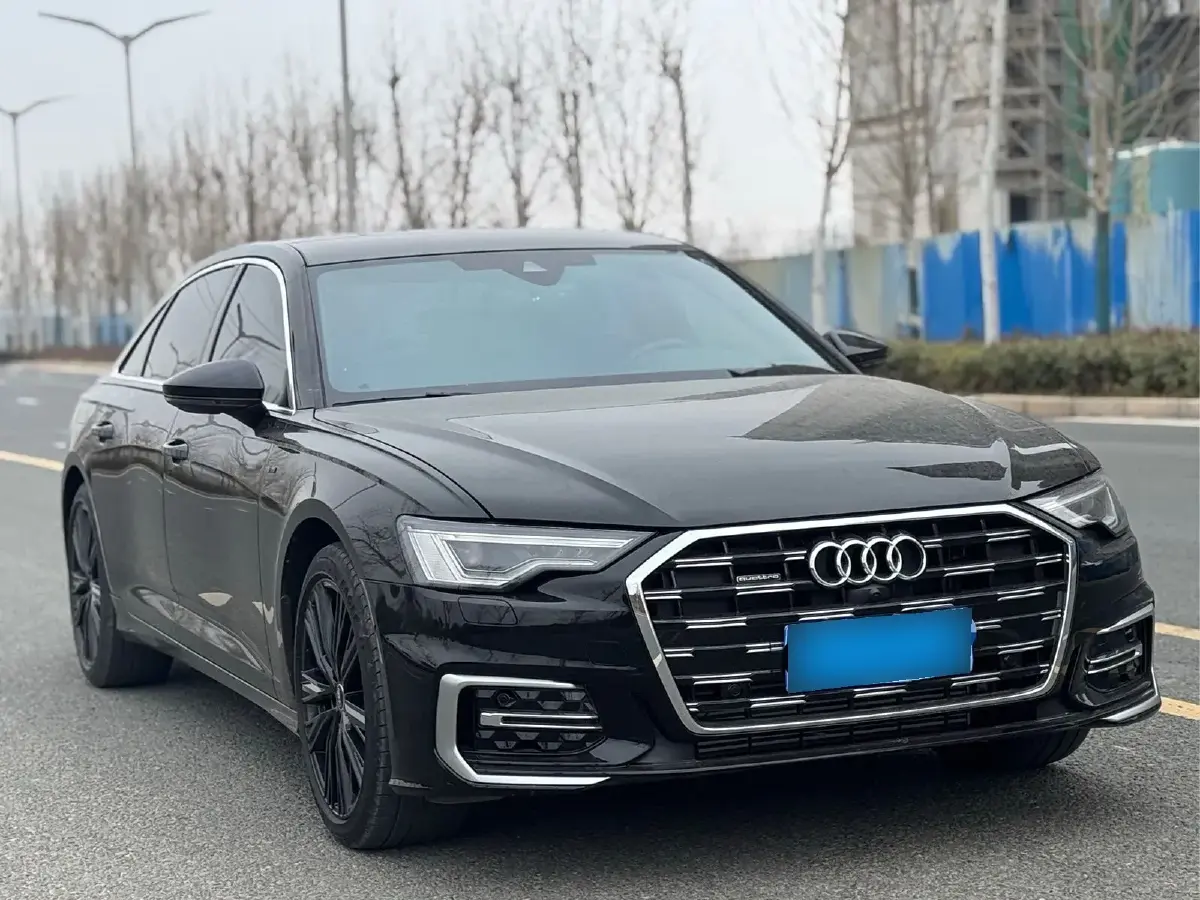 2024 Audi A6L 2.0T 245HP L4 7DCT