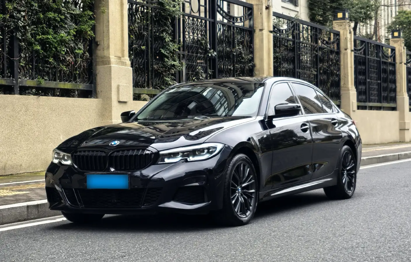 2022 BMW 3 Series 2.0T 184HP L4 8AT