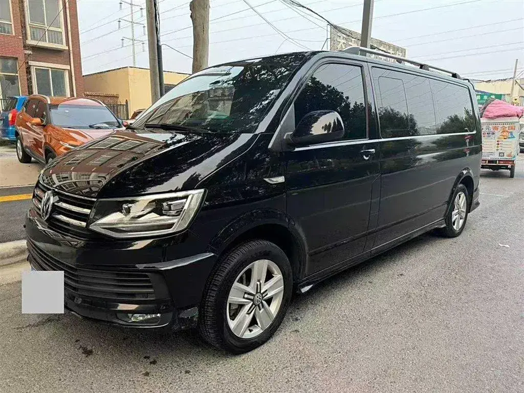2018 Volkswagen Caravelle 2.0T 204HP L4 7DCT