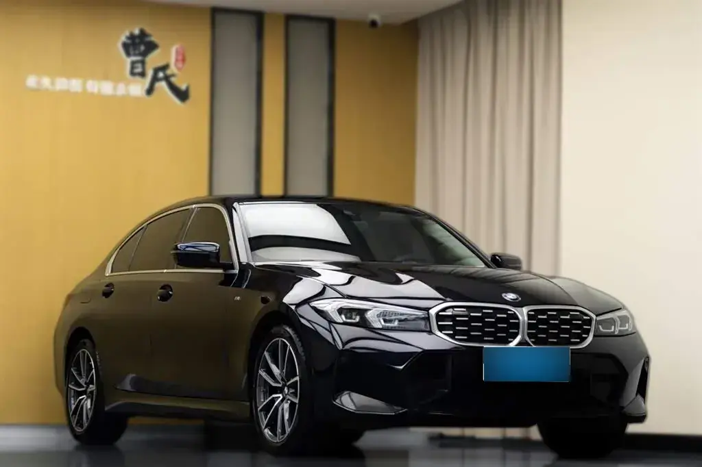 2023 BMW 3 Series 2.0T 184HP L4 8AT