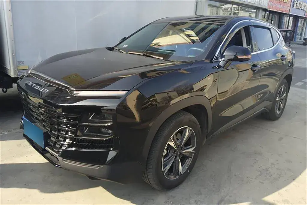 2023 Jetour DASHING 1.5T 156HP L4 6DCT