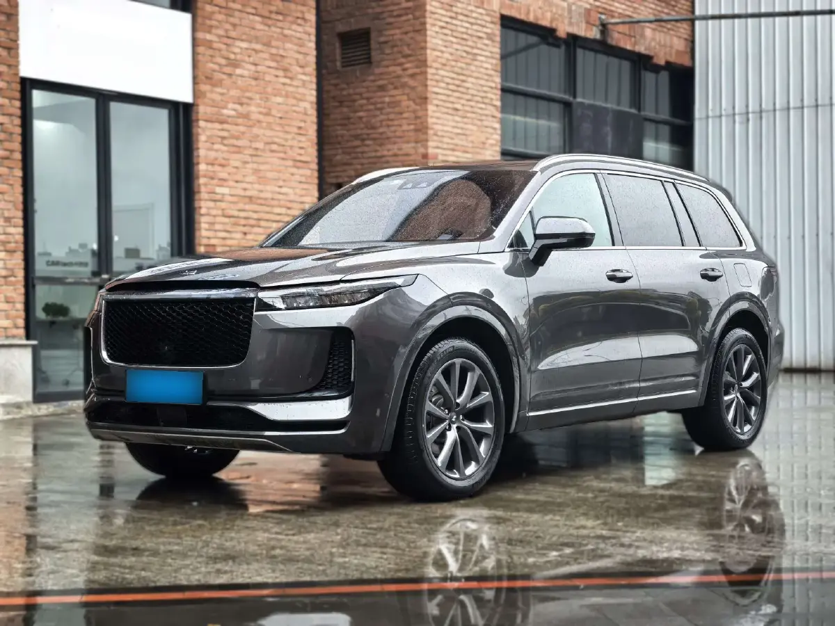 2020 Li ONE Range Extended 131HP REEV 40.5KWH